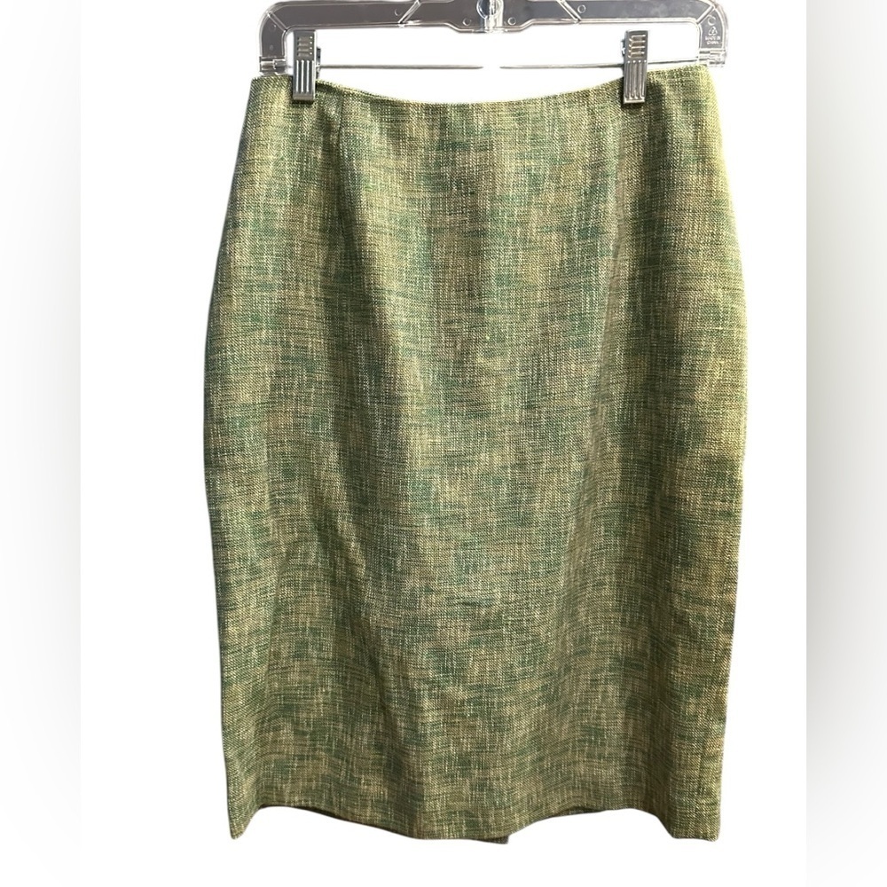 Oscar de la Renta Elegant Green Skirt size 6
